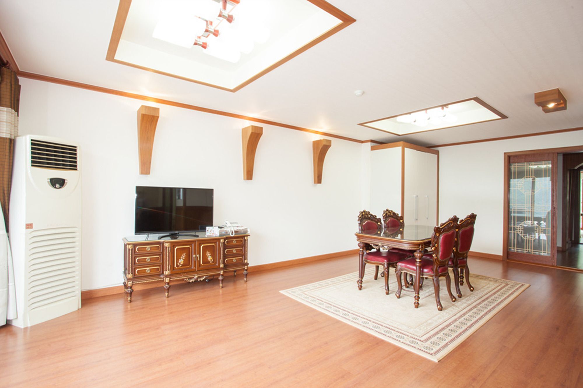 Muju Ilsung Condo Екстериор снимка